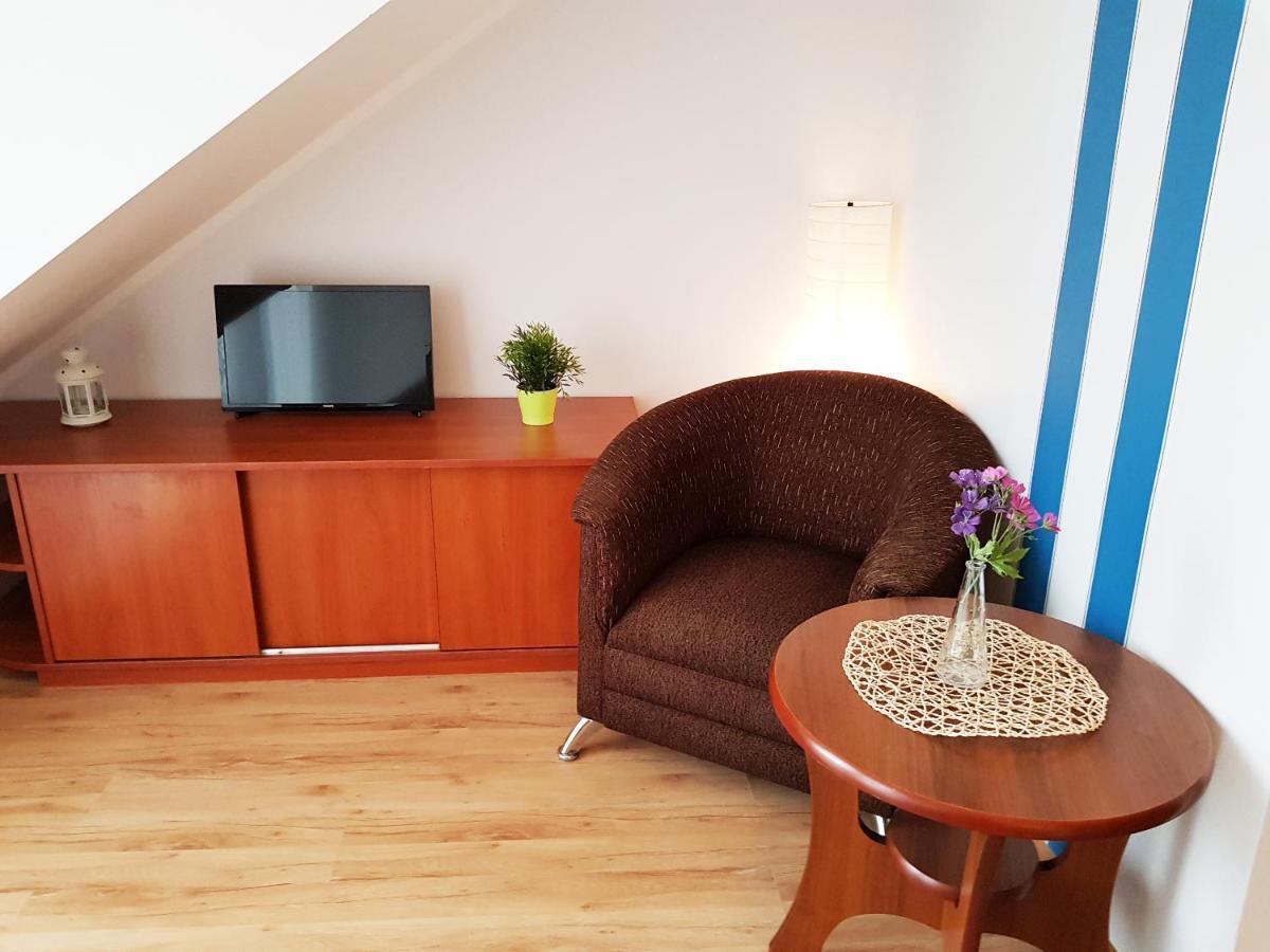 Bed and Breakfast Balaton Rowy Ровы Экстерьер фото