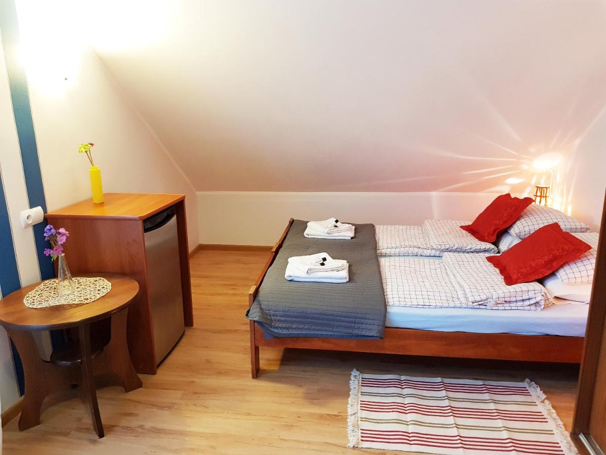 Bed and Breakfast Balaton Rowy Ровы Экстерьер фото